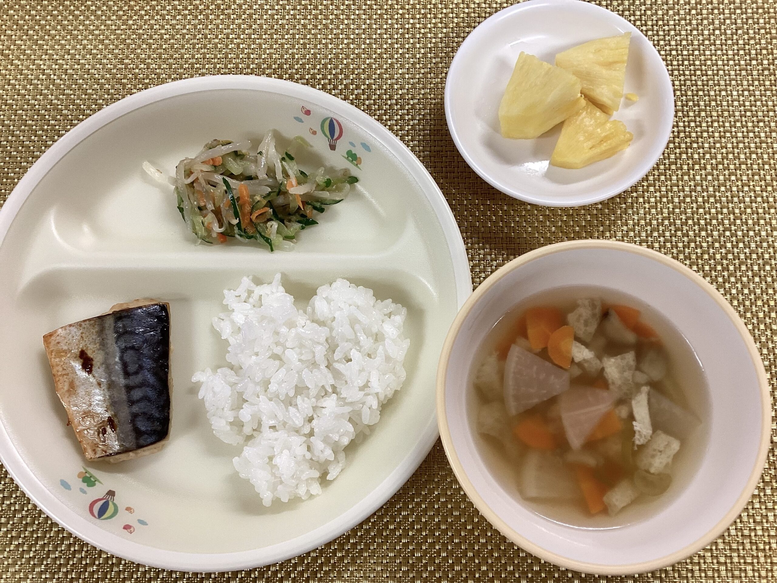 今日の給食【8月15日】