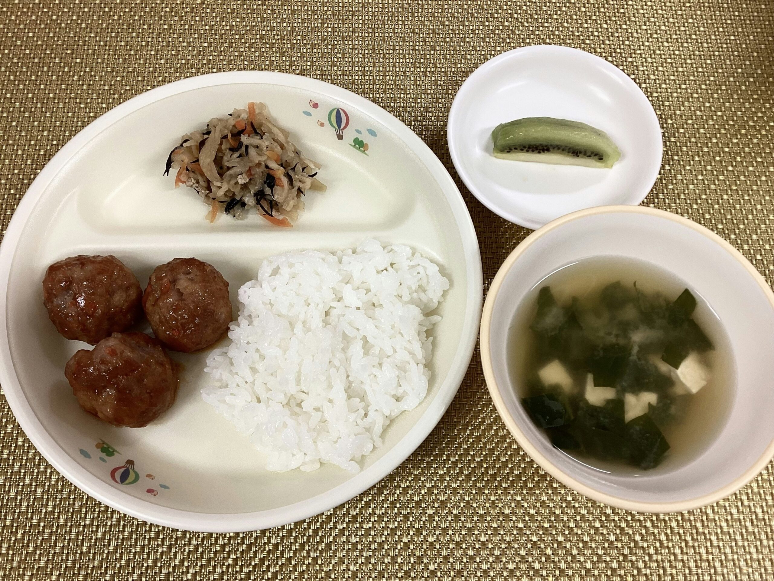 今日の給食【11月21日】