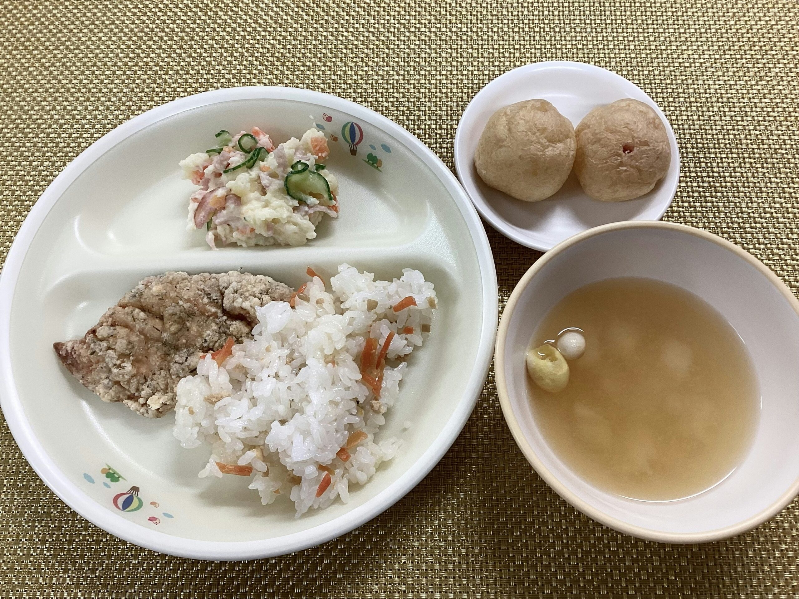 今日の給食【11月22日】