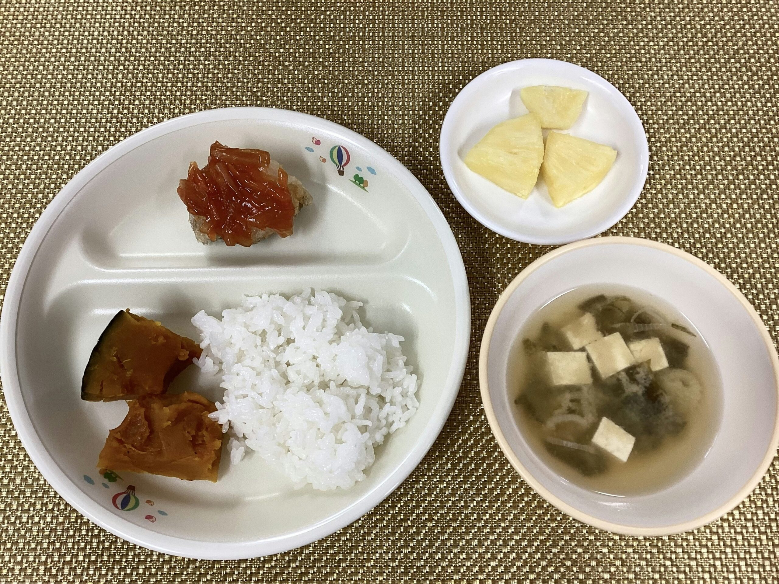 今日の給食【11月28日】