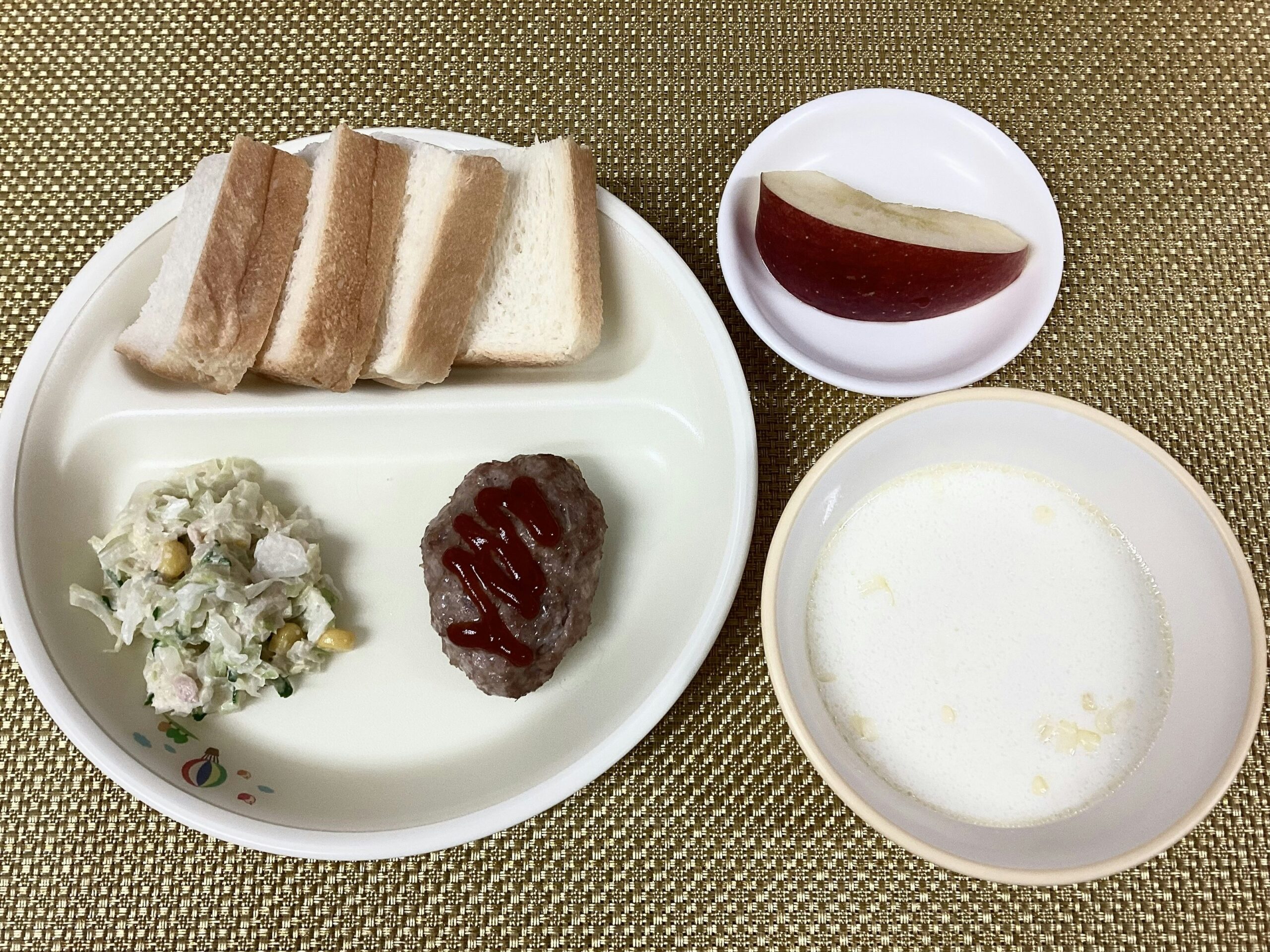 今日の給食【12月4日】