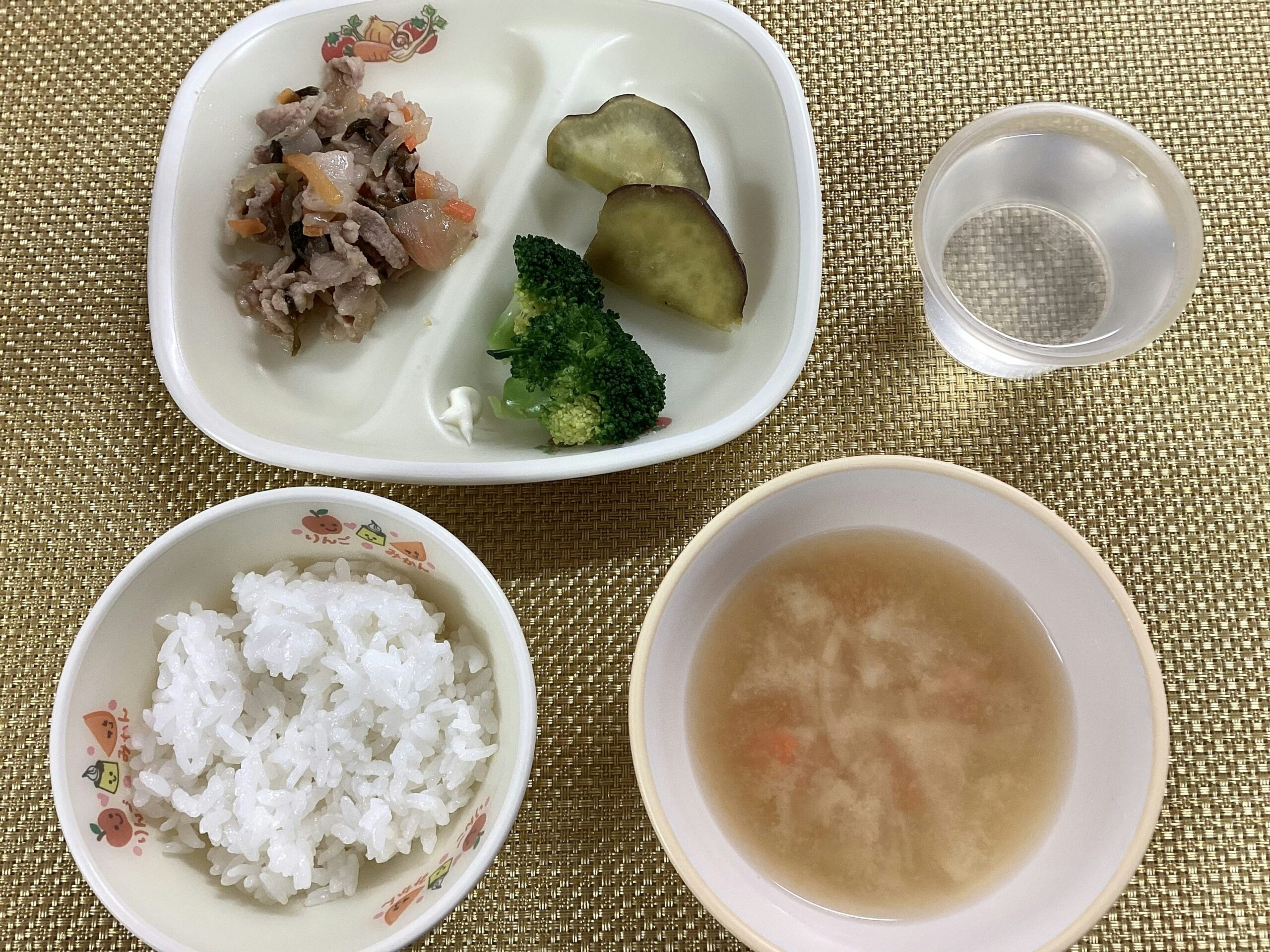 今日の給食【12月23日】