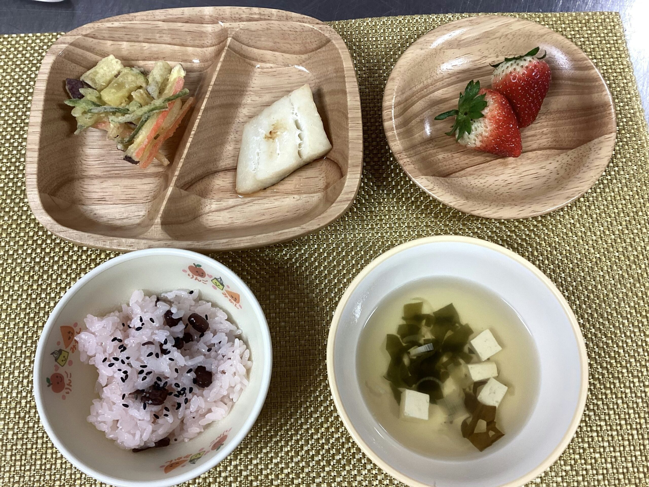 今日の給食【4月8日】